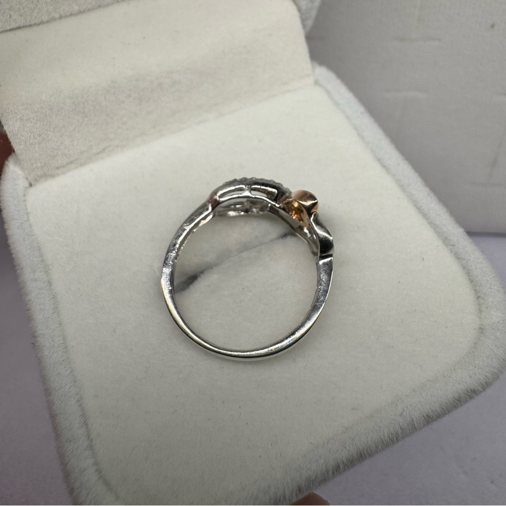 Diamond Heart Infinity 10k gold & 925 Sterling Silver Ring Size 5.25 - Picture 8 of 13
